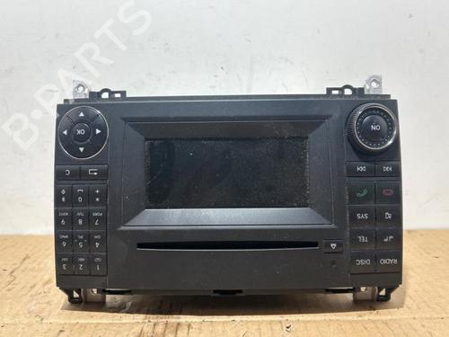 Used Radio Radio MERCEDES-BENZ A-CLASS (W169) A 150 (169.031, 169.331) (95 hp) 40094043 40094043
