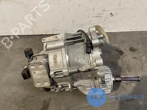 Verteilergetriebe MERCEDES-BENZ E-CLASS (W213) AMG E 63 S 4-matic+ (213.089) | BP29987391M36 