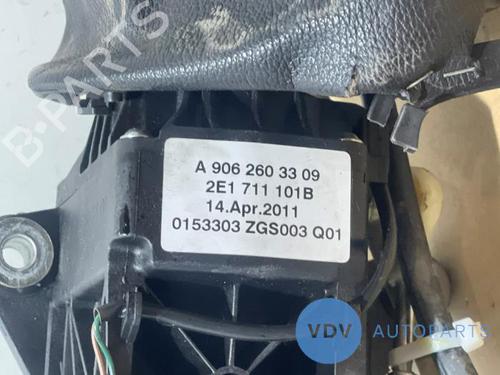 Gear lever MERCEDES-BENZ SPRINTER 3,5-t Van (B906) 310 CDI (906.631, 906.633, 906.635, 906.637) | BP29384023M90 