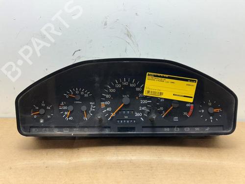 Used Instrument cluster Instrument cluster MERCEDES-BENZ S-CLASS (W140) 300 SE, SEL/S320 (140.032, 140.033) (231 hp) 38821847 38821847