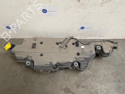 AdBlue-tank AdBlue-tank 38835648 38835648