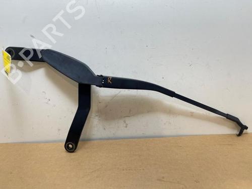 Used Front windshield wiper arm Front windshield wiper arm 38823567 38823567