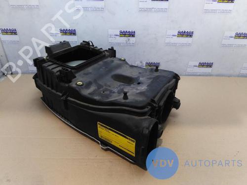 Used Air filter box MERCEDES-BENZ C-CLASS (W204) C 200 CDI (204.001) (136 hp) 25943138