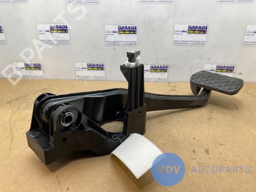 Used Break pedal MERCEDES-BENZ B-CLASS Sports Tourer (W246, W242) B 180 CDI (246.200) (109 hp) 25946030