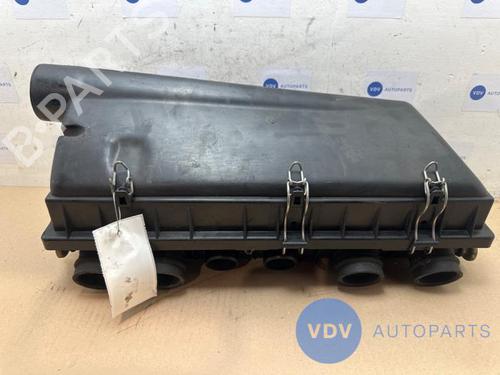 Used Air filter box MERCEDES-BENZ 124 Saloon (W124) 300 D (124.130) (109 hp) 25966563