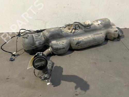 Used Fuel tank Fuel tank 38823831 38823831