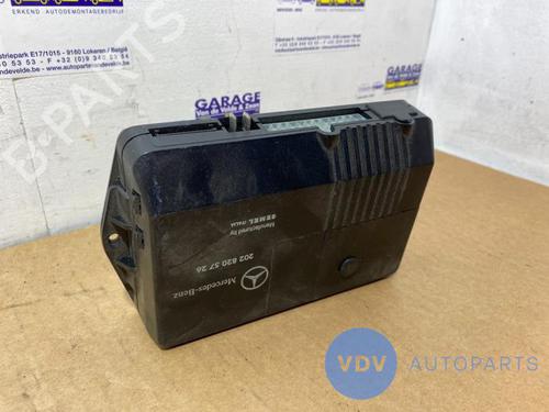 Used Electronic module MERCEDES-BENZ E-CLASS (W210) E 200 (210.035) (136 hp) 25947053