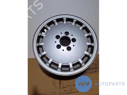 Used Rim MERCEDES-BENZ 124 Saloon (W124) 250 D (124.125) (94 hp) 25970878
