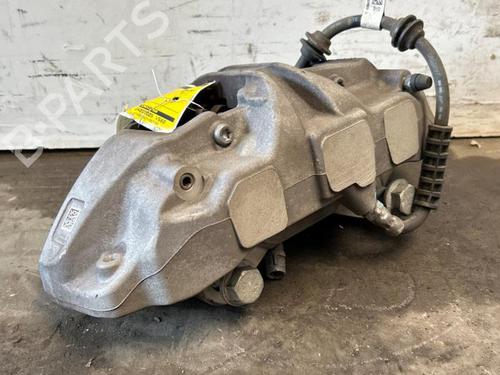Left front brake caliper MERCEDES-BENZ C-CLASS (W206) C 180 (206.041) | BP38819369M105 - Image 6