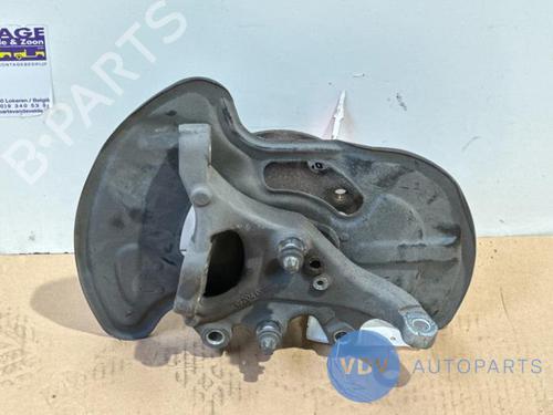 Right front steering knuckle MERCEDES-BENZ C-CLASS (W204) C 200 CDI (204.001) | BP25945087M26 