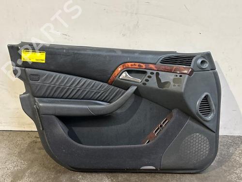 Used Front left panel Front left panel 38820932 38820932