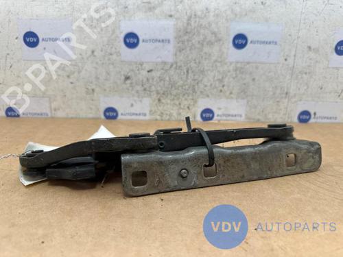 Hinge/Door check strap MERCEDES-BENZ E-CLASS (W211) E 320 CDI (211.022) | BP25973205C146 
