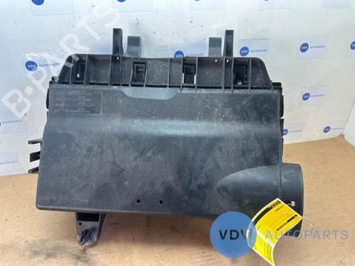 Used Air filter box MERCEDES-BENZ VITO Van (W447) 114 CDI (447.601, 447.603, 447.605) (136 hp) 25966255