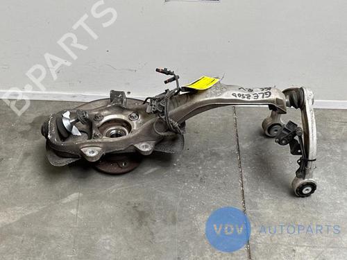 Used Right front steering knuckle MERCEDES-BENZ GLE (W166) 250 d (166.006) (204 hp) 25948019