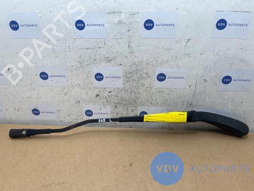 Used Front windshield wiper arm MERCEDES-BENZ C-CLASS T-Model (S205) C 300 de (205.213) (306 hp) 25969943