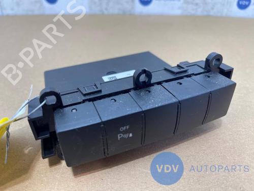 Used Display monitor MERCEDES-BENZ A-CLASS (W169) A 180 CDI (169.007, 169.307) (109 hp) 25975627