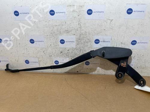 front-windshield-wiper-arm-mercedes-benz-e-class-w212-2009-2010-2011-2012-2013-2014-2015-2016-38829711 main image