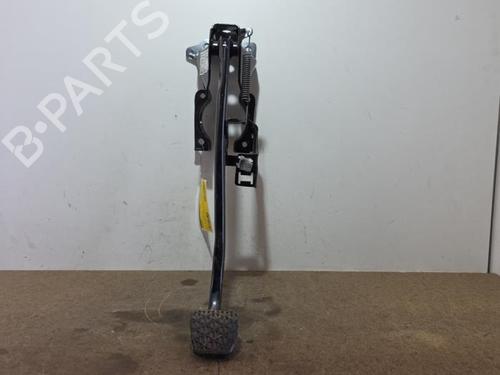 Used Break pedal Break pedal MERCEDES-BENZ VITO Van (W447) 110 CDI (447.601, 447.603, 447.605) (102 hp) 40070280 40070280