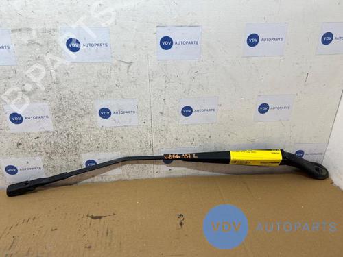 Used Front windshield wiper arm MERCEDES-BENZ VITO Van (W447) 114 CDI (447.601, 447.603, 447.605) (136 hp) 26383991
