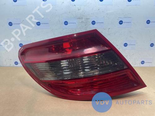 Used Left taillight MERCEDES-BENZ C-CLASS (W204) C 200 CDI (204.007, 204.006) (136 hp) 25970680