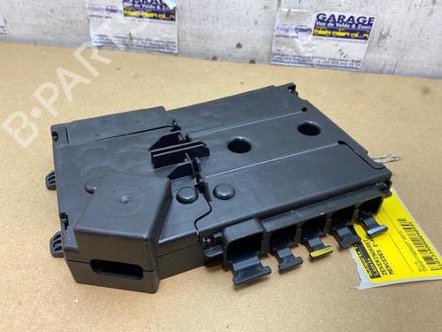 Used Fuse box Fuse box 38845462 38845462
