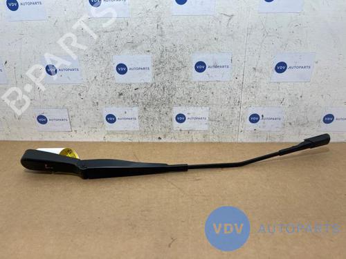 Used Front windshield wiper arm MERCEDES-BENZ A-CLASS (W177) A 250 e (177.086) (218 hp) 26947256
