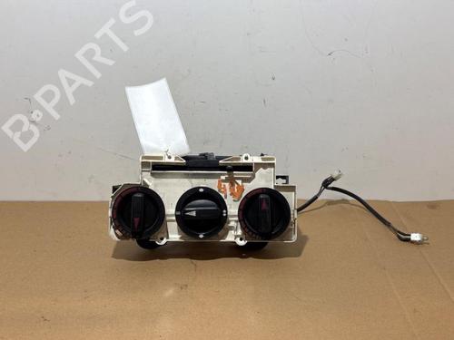 Used Climate control Climate control MERCEDES-BENZ 190 (W201) E 2.0 (201.024) (122 hp) 38826549 38826549
