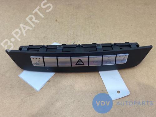 Display MERCEDES-BENZ C-CLASS (W204) C 180 CGI (204.031) (156 hp) 25948971