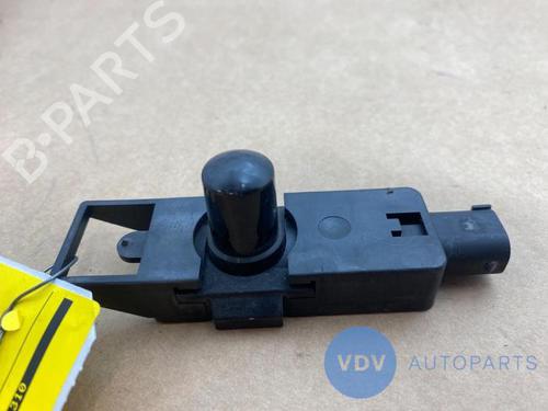 Elektronisk sensor MERCEDES-BENZ E-CLASS (W211) E 220 CDI (211.006) (150 hp) 25951669