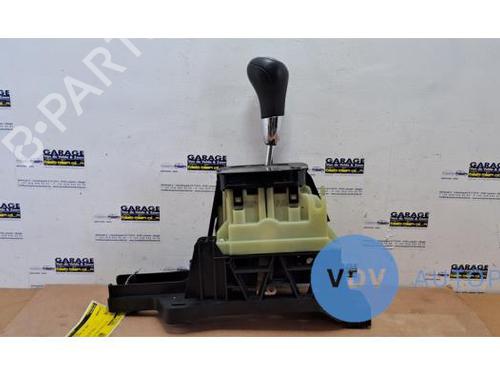 Used Gear lever MERCEDES-BENZ A-CLASS (W169) A 180 CDI (169.007, 169.307) (109 hp) 25952435