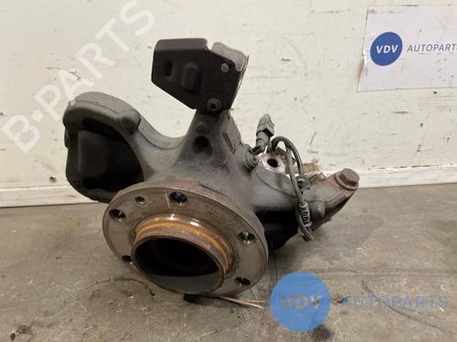 Used Left front steering knuckle MERCEDES-BENZ SPRINTER 4-t Van (B907, B910) 414 CDI All-wheel Drive (907.643, 907.645, 907.647) (143 hp) 25964445