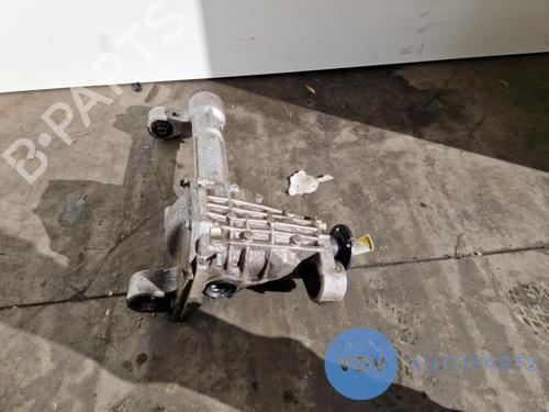 Differential, foran MERCEDES-BENZ X-CLASS (470) X 250 d (470.230) (190 hp) 30170606