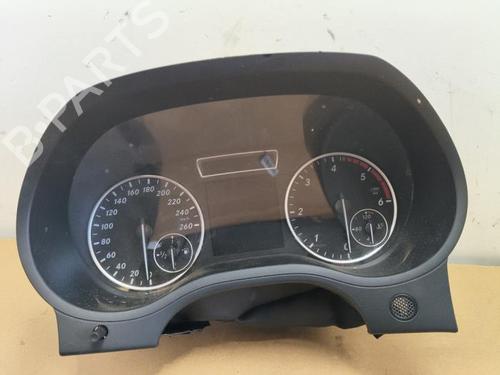 Used Instrument cluster Instrument cluster MERCEDES-BENZ B-CLASS Sports Tourer (W246, W242) B 180 CDI (246.200) (109 hp) 38817481 38817481