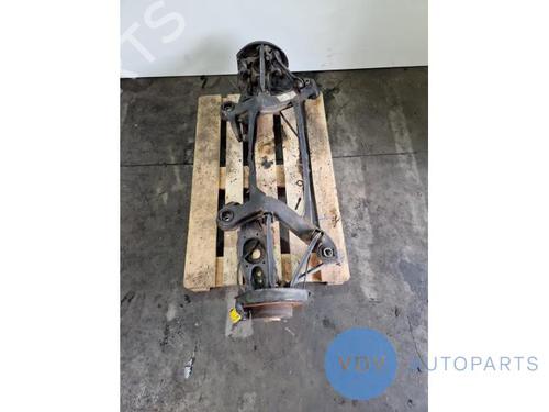 Used Rear axle MERCEDES-BENZ 190 (W201) D 2.0 (201.122) (75 hp) 29761516
