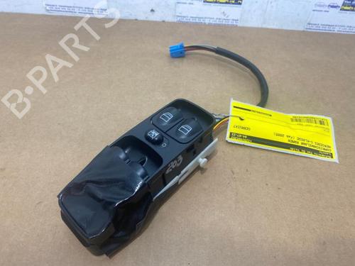 switch-mercedes-benz-c-class-w203-2000-2001-2002-2003-2004-2005-2006-2007-38848114 main image