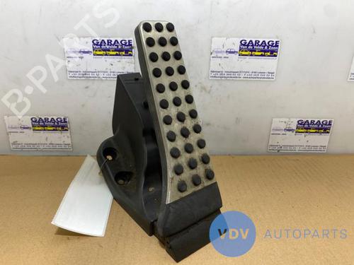 Pedal MERCEDES-BENZ C-CLASS (W205) C 250 BlueTEC / d (205.008, 205.006) (204 hp) 25953669