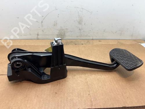 Used Break pedal Break pedal 38819581 38819581