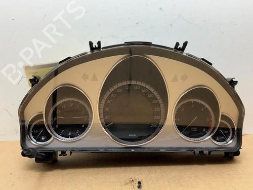instrument-cluster-mercedes-benz-e-class-t-model-s212-2009-2010-2011-2012-2013-2014-2015-2016-38820207 main image