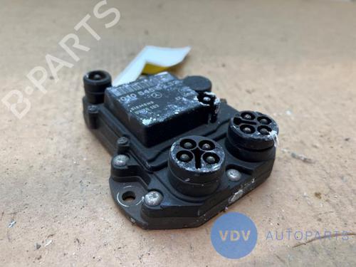 Used Electronic module MERCEDES-BENZ 190 (W201) E 1.8 (201.018) (109 hp) 25972714