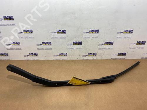 front-windshield-wiper-arm-mercedes-benz-c-class-w203-2000-2001-2002-2003-2004-2005-2006-2007-38848116 main image