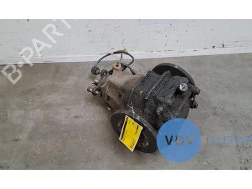 Used Rear differential MERCEDES-BENZ 190 (W201) E 2.0 (201.024) (113 hp) 25964331