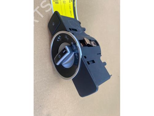 Used Headlight switch Headlight switch 38847352 38847352