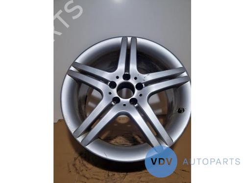 Used Rim MERCEDES-BENZ C-CLASS (W203) C 220 CDI (203.006, 203.008) (143 hp) 25970703
