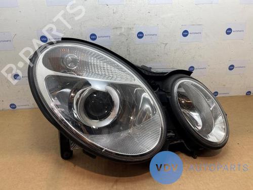 Used Right headlight MERCEDES-BENZ E-CLASS (W211) E 200 CDI (211.004) (102 hp) 25973622