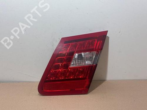 right-taillight-mercedes-benz-e-class-w212-2009-2010-2011-2012-2013-2014-2015-2016-38827685 main image