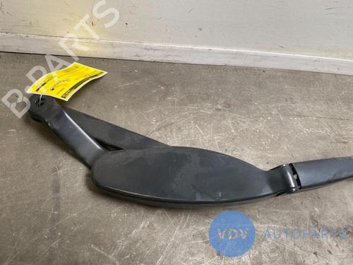 Front windshield wiper arm MERCEDES-BENZ C-CLASS (W205) C 250 BlueTEC / d 4-matic (205.009) | BP25951848C143 