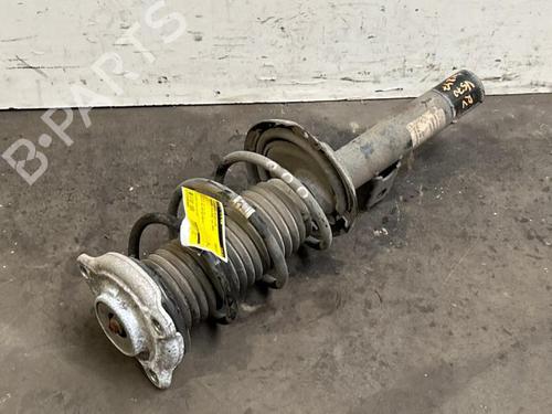 Used Right front shock absorber Right front shock absorber MERCEDES-BENZ B-CLASS Sports Tourer (W247) B 180 (247.084) (136 hp) 38819016 38819016