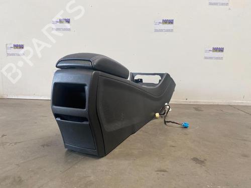 Middle console MERCEDES-BENZ A-CLASS (W176) A 180 (176.042) | BP38847345I22 - Image 2