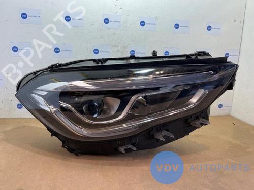 Used Right headlight MERCEDES-BENZ GLA (H247) GLA 200 4-matic (247.788) (163 hp) 27295045
