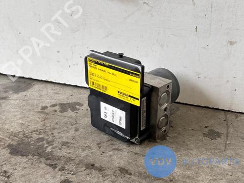 Used ABS pump MERCEDES-BENZ E-CLASS (W212) E 200 CDI / BlueTEC (212.005, 212.006) (136 hp) 25973713